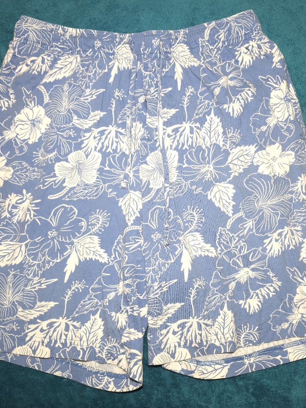 Croft & Barrow Man's Short Sz S White Blue Floral Pocket
